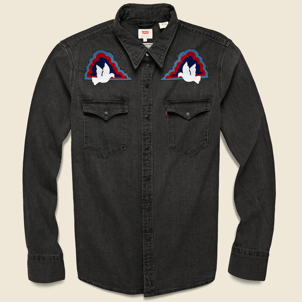 Levi's Barstow Western - Soaring Peace Doves