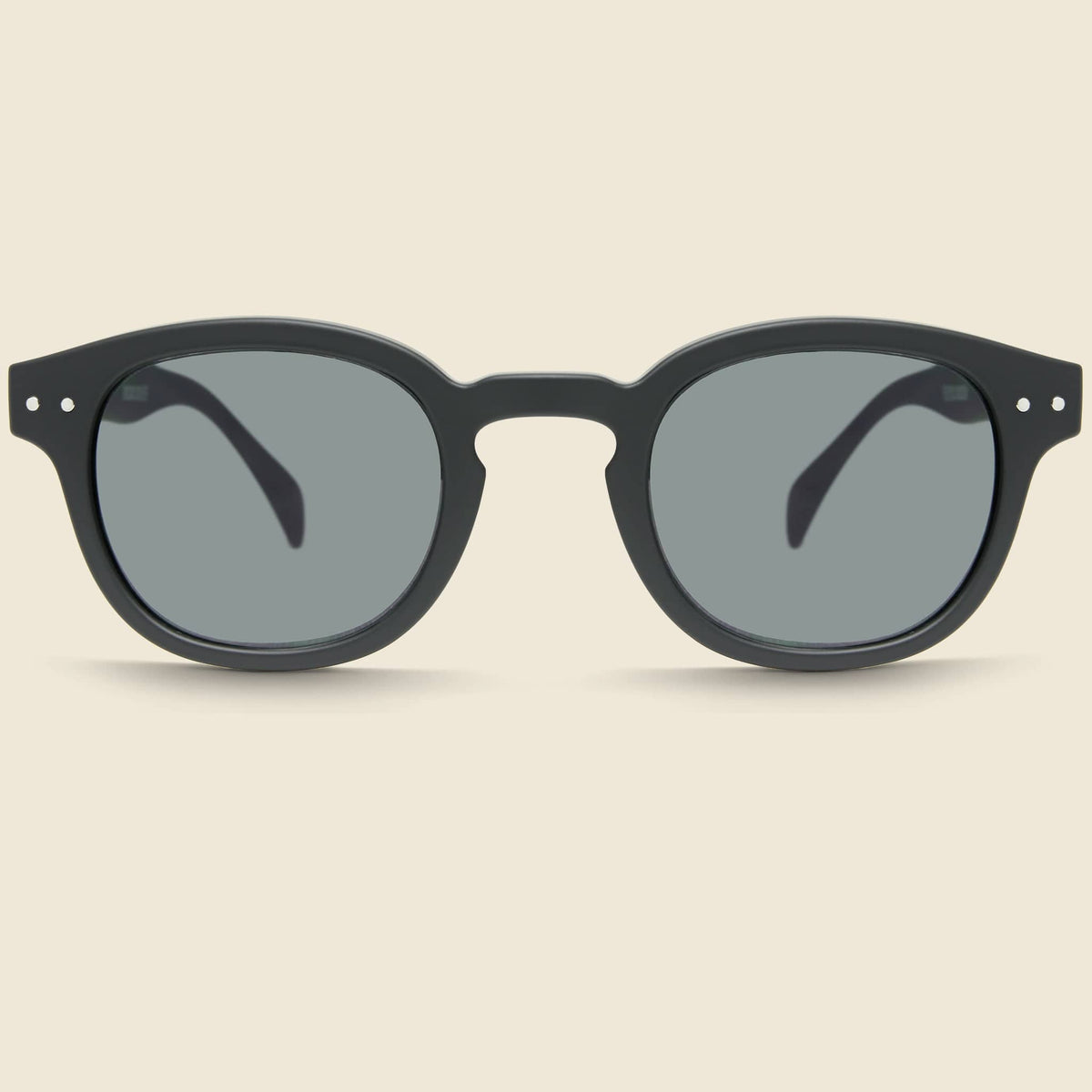 The Retro #C - Black