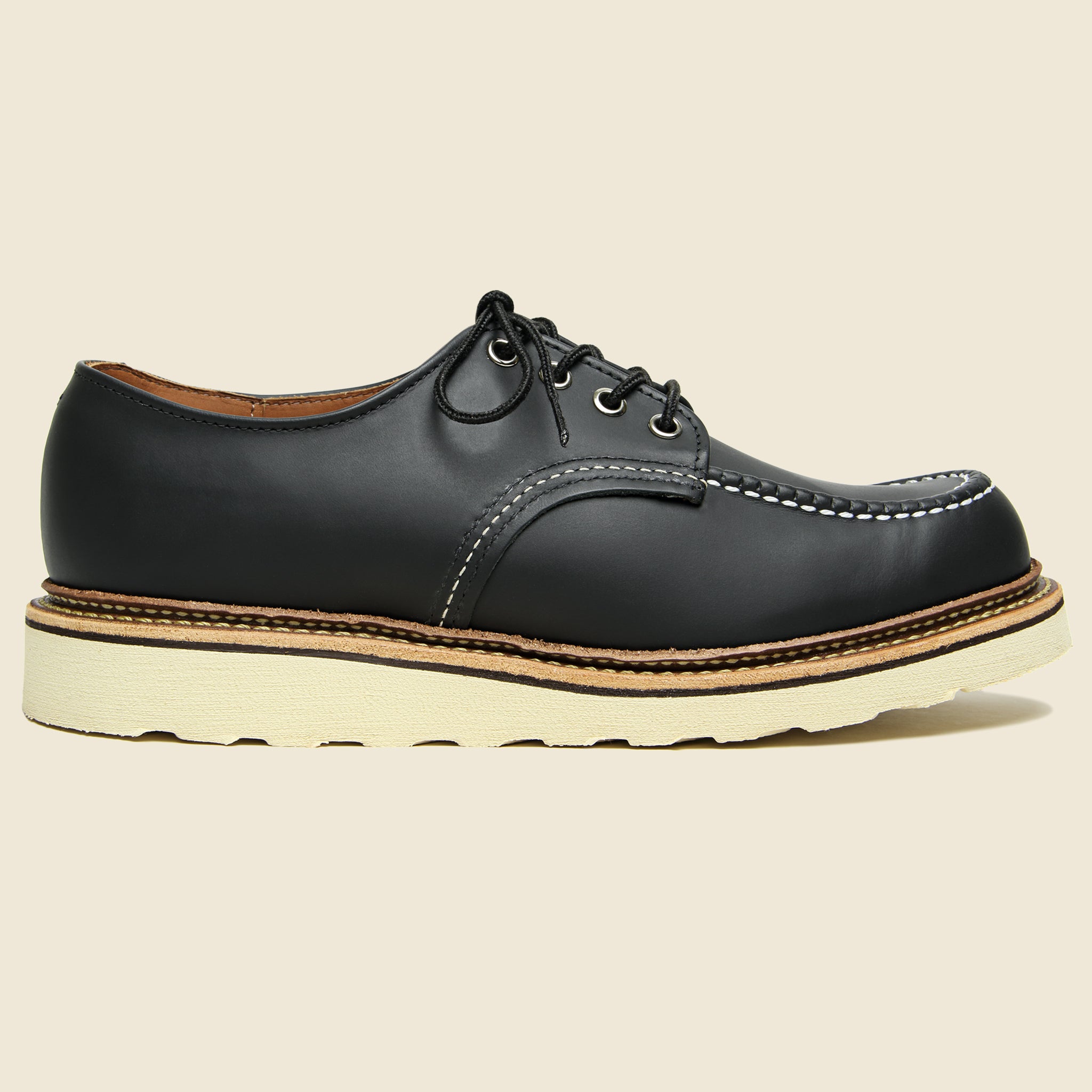 Classic Oxford No. 8106 - Black Chrome - Red Wing - STAG Provisions - Shoes - Oxfords