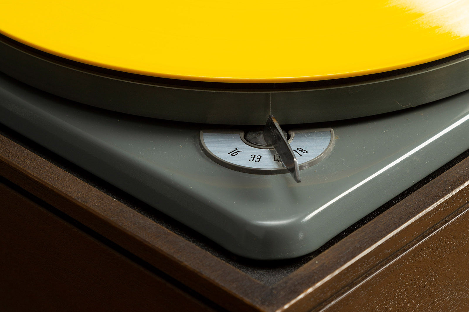 1970s Hi-Fi System from Breakaway Records - STAG's Grandest Gifts - STAG Provisions - Holiday - Deluxe