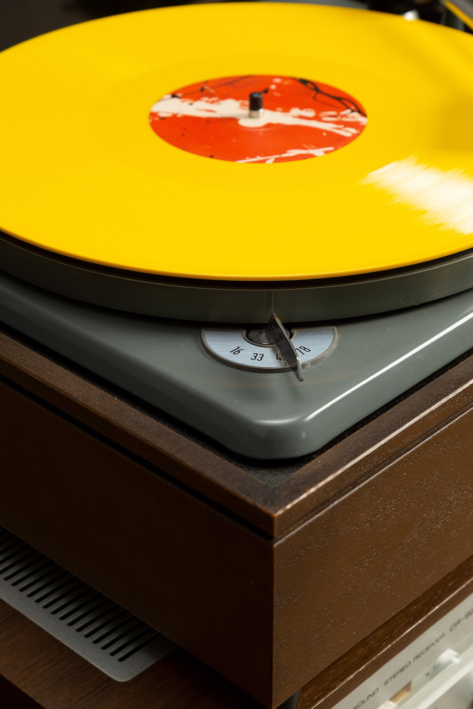 1970s Hi-Fi System from Breakaway Records - STAG's Grandest Gifts - STAG Provisions - Holiday - Deluxe