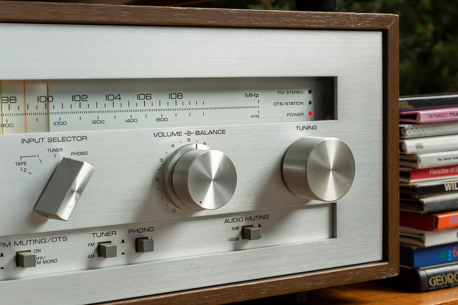 1970s Hi-Fi System from Breakaway Records - STAG's Grandest Gifts - STAG Provisions - Holiday - Deluxe