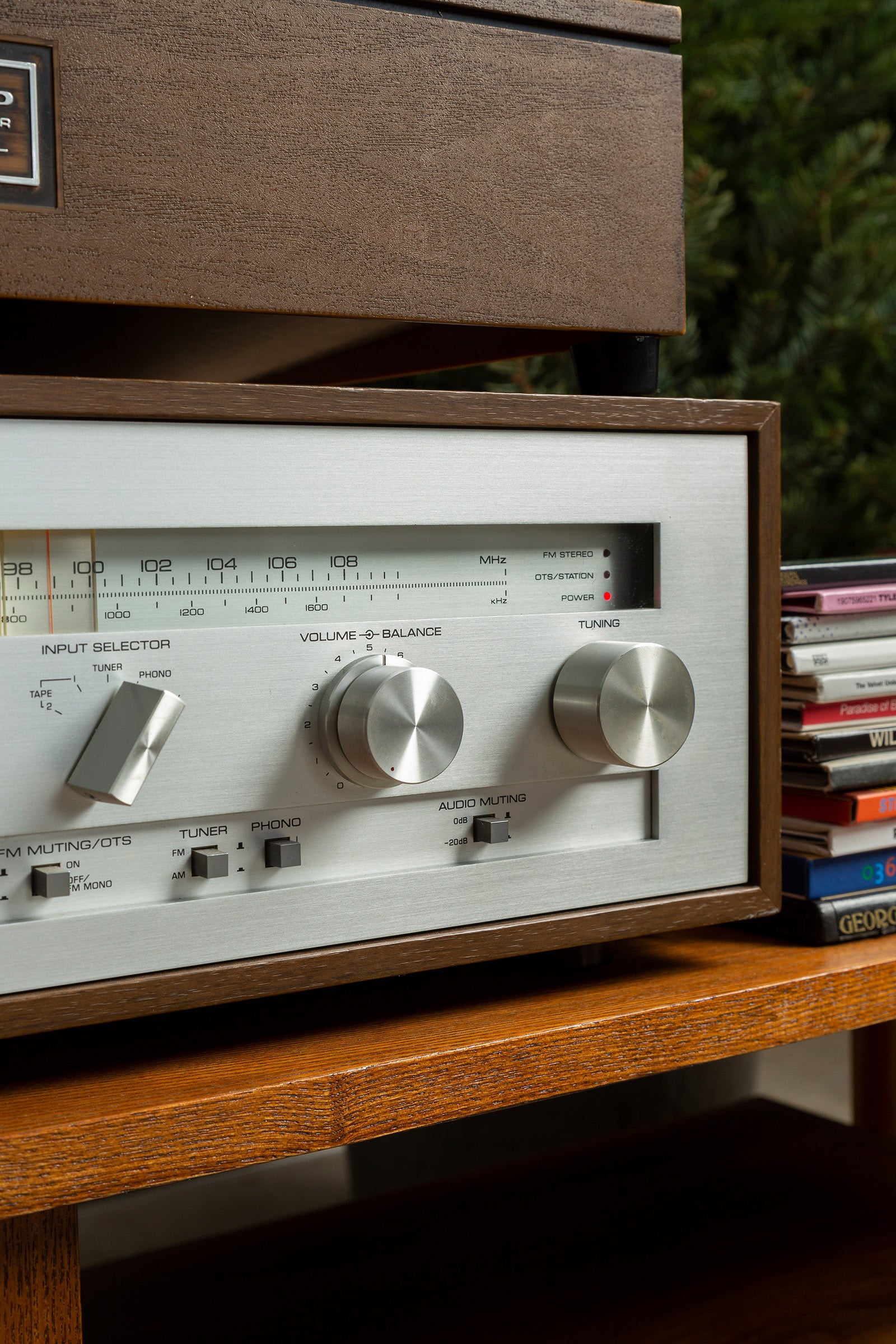 1970s Hi-Fi System from Breakaway Records - STAG's Grandest Gifts - STAG Provisions - Holiday - Deluxe