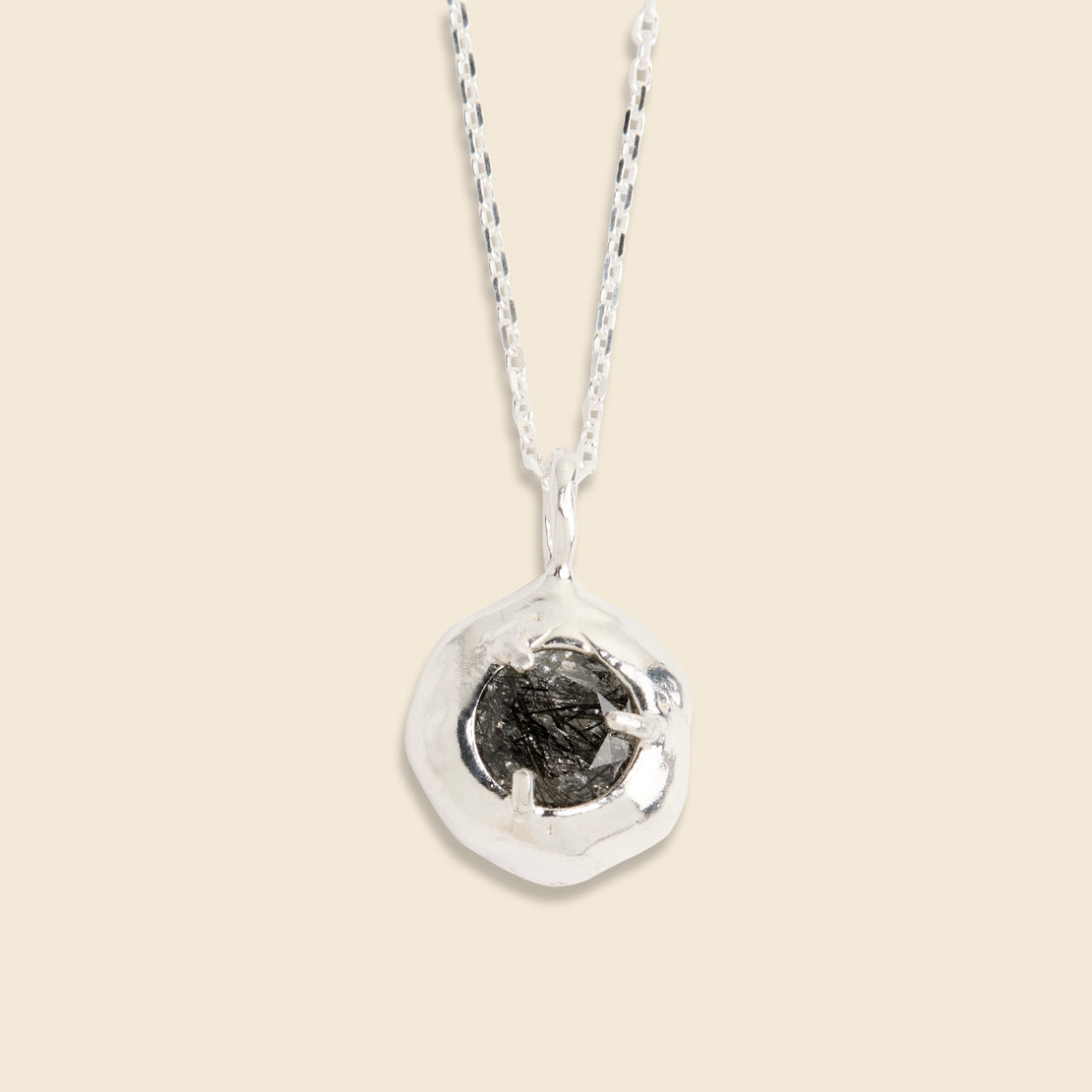 Amanda Hunt Keeper Necklace - Silver/Black Quartz
