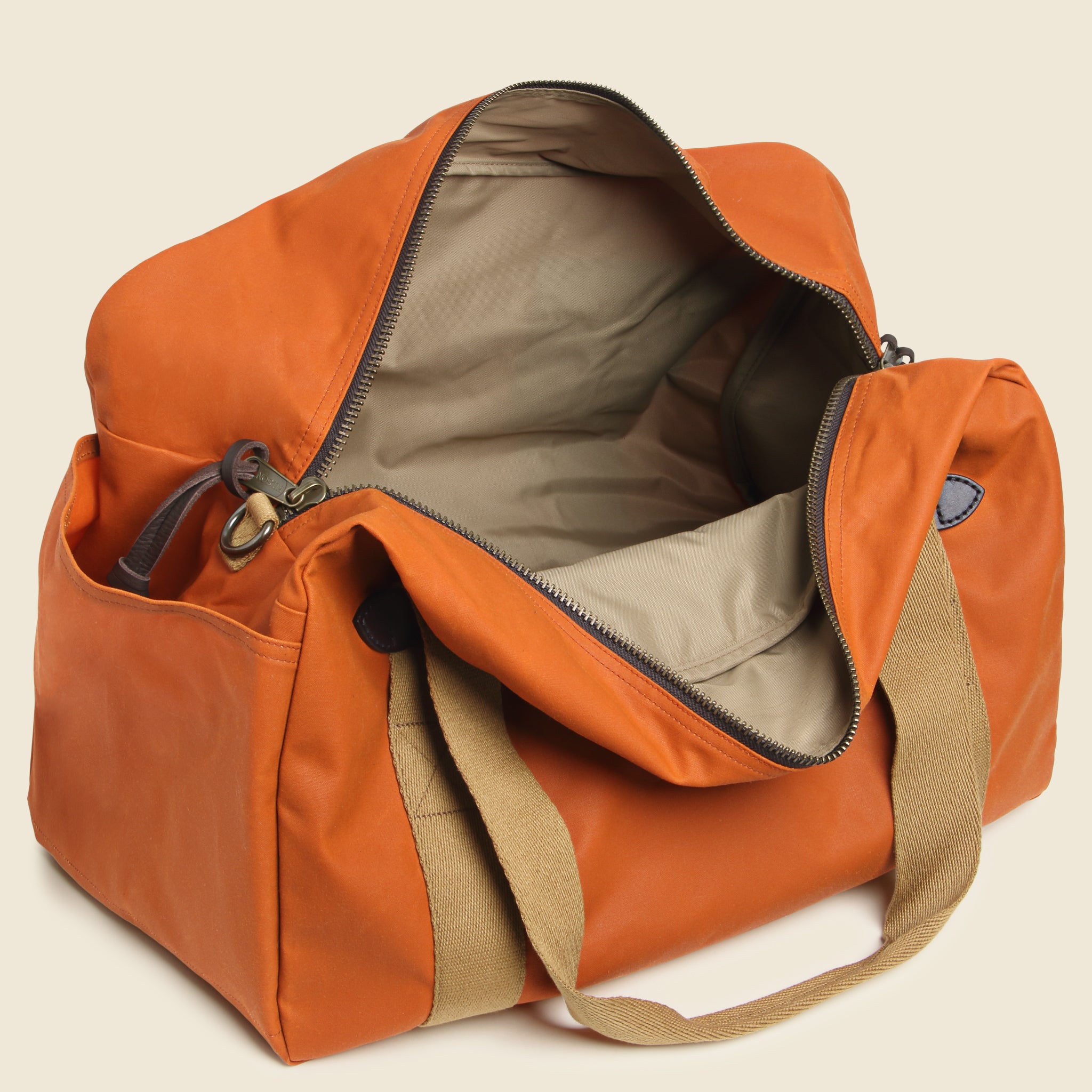 
                          Tin Cloth Medium Duffle Bag - Rust - Filson - STAG Provisions - Accessories - Bags / Luggage
                        