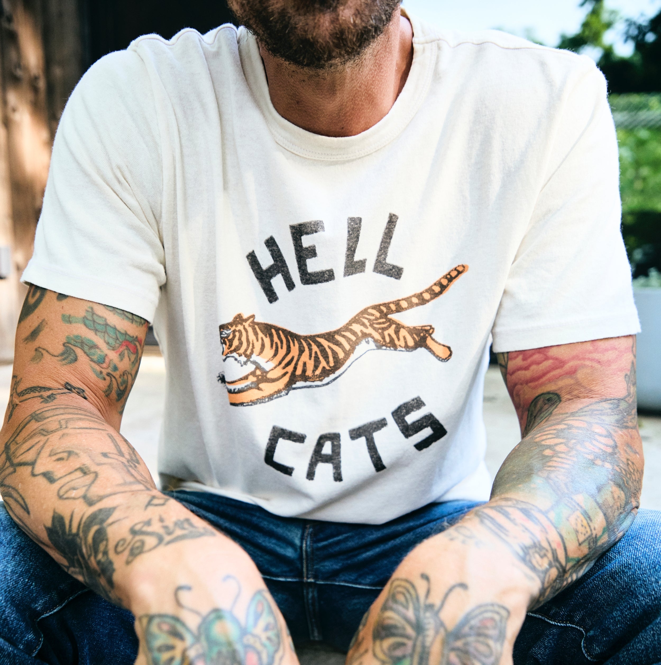 
                          Hell Cats Tee - Vintage White - Imogene + Willie - STAG Provisions - Tops - S/S Tee - Graphic
                        