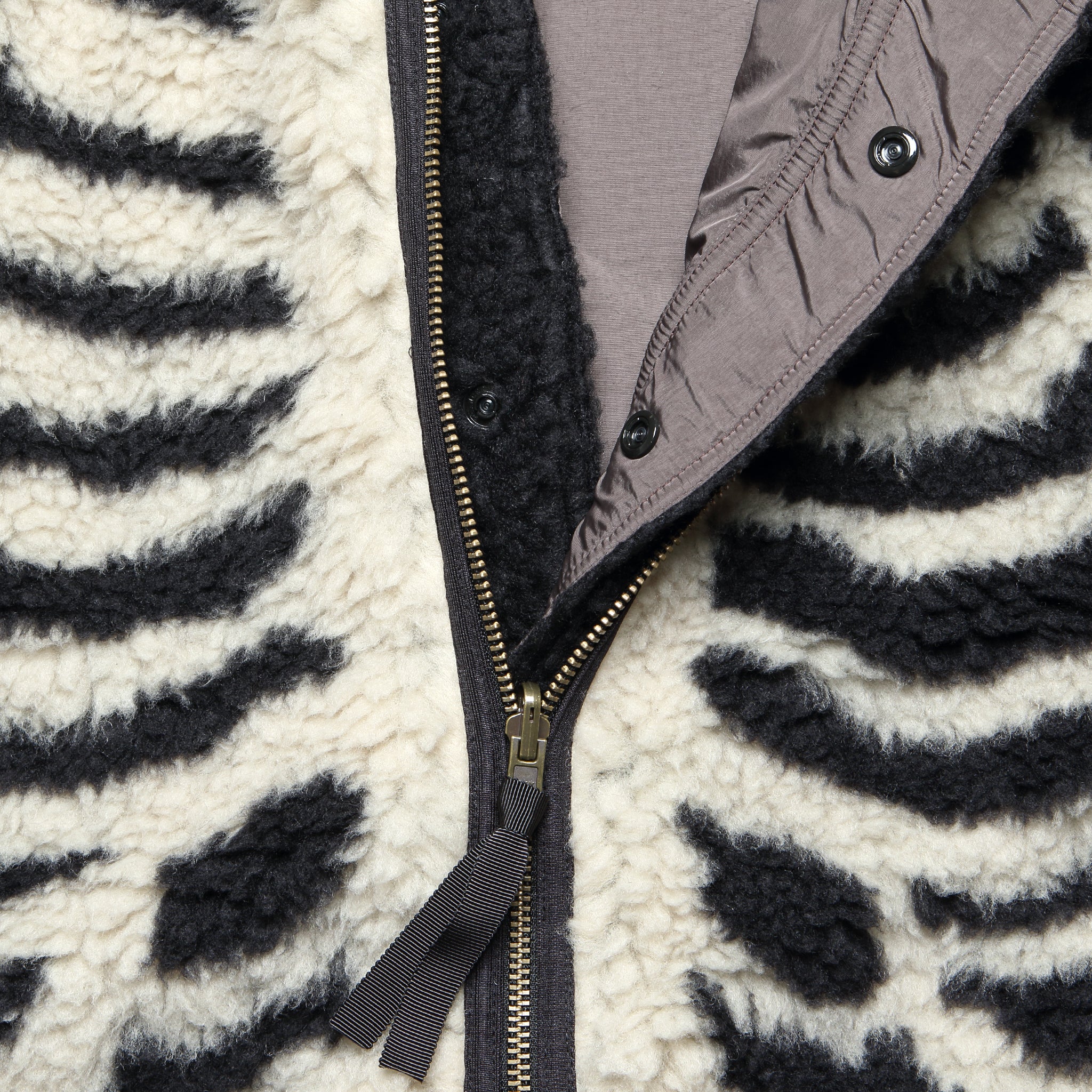 
                          Bone Boa Fleece Blouson - Black
                        