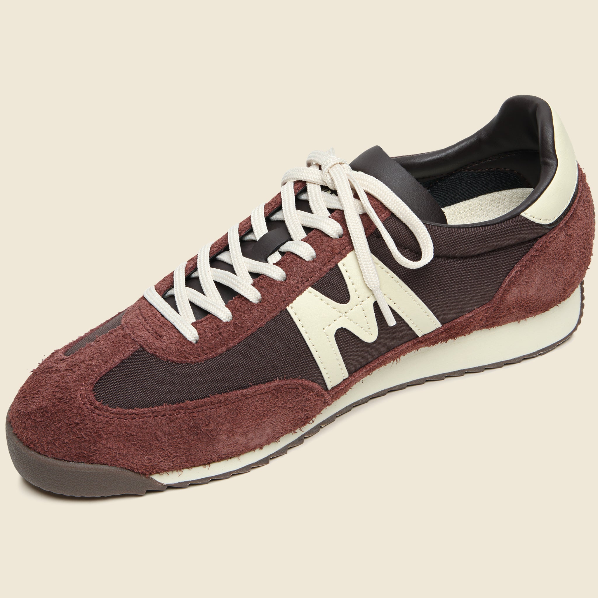 
                          Mestari Sneaker - Marron/Cloud Cream
                        