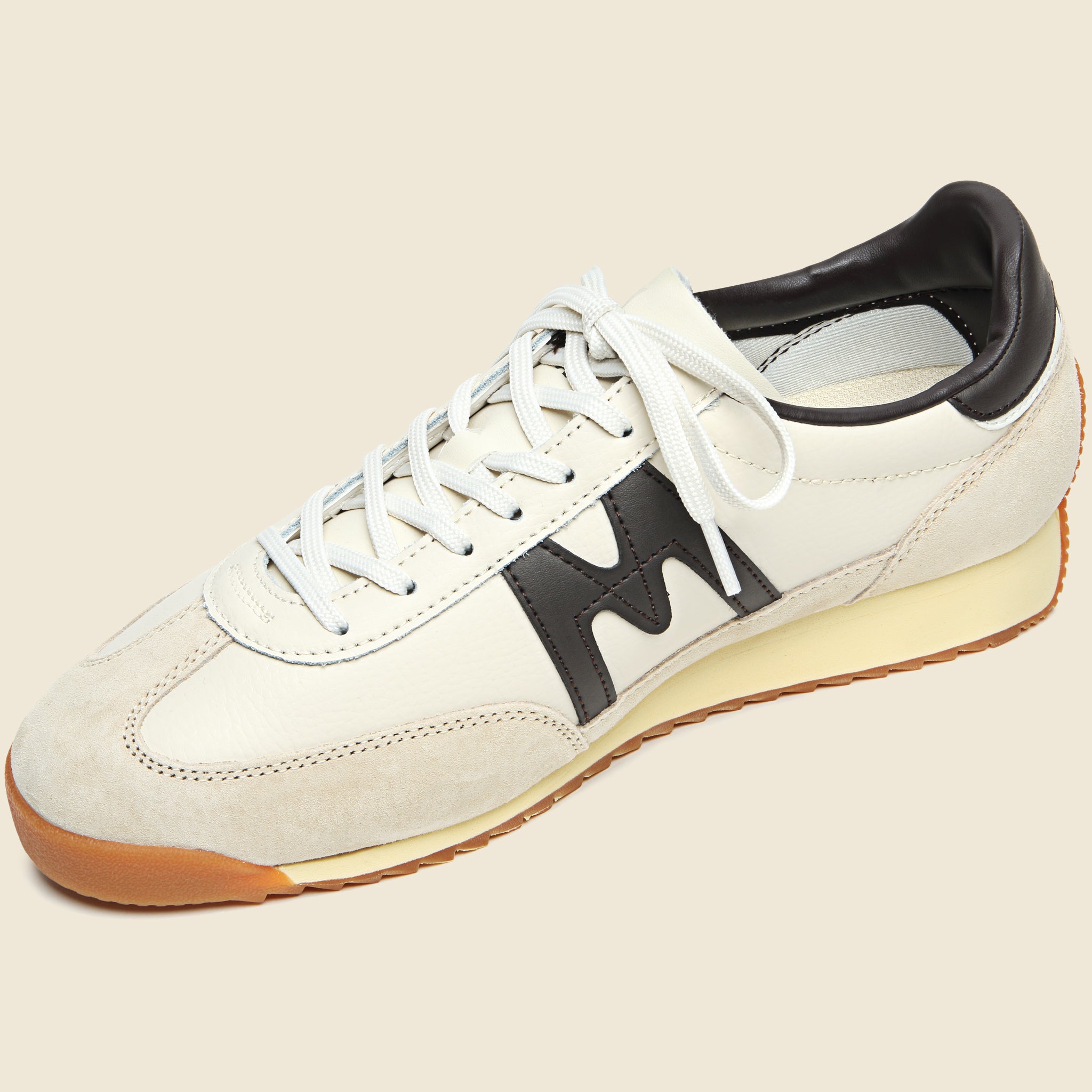 
                          Mestari Sneaker - Gravel/Chocolate Torte
                        