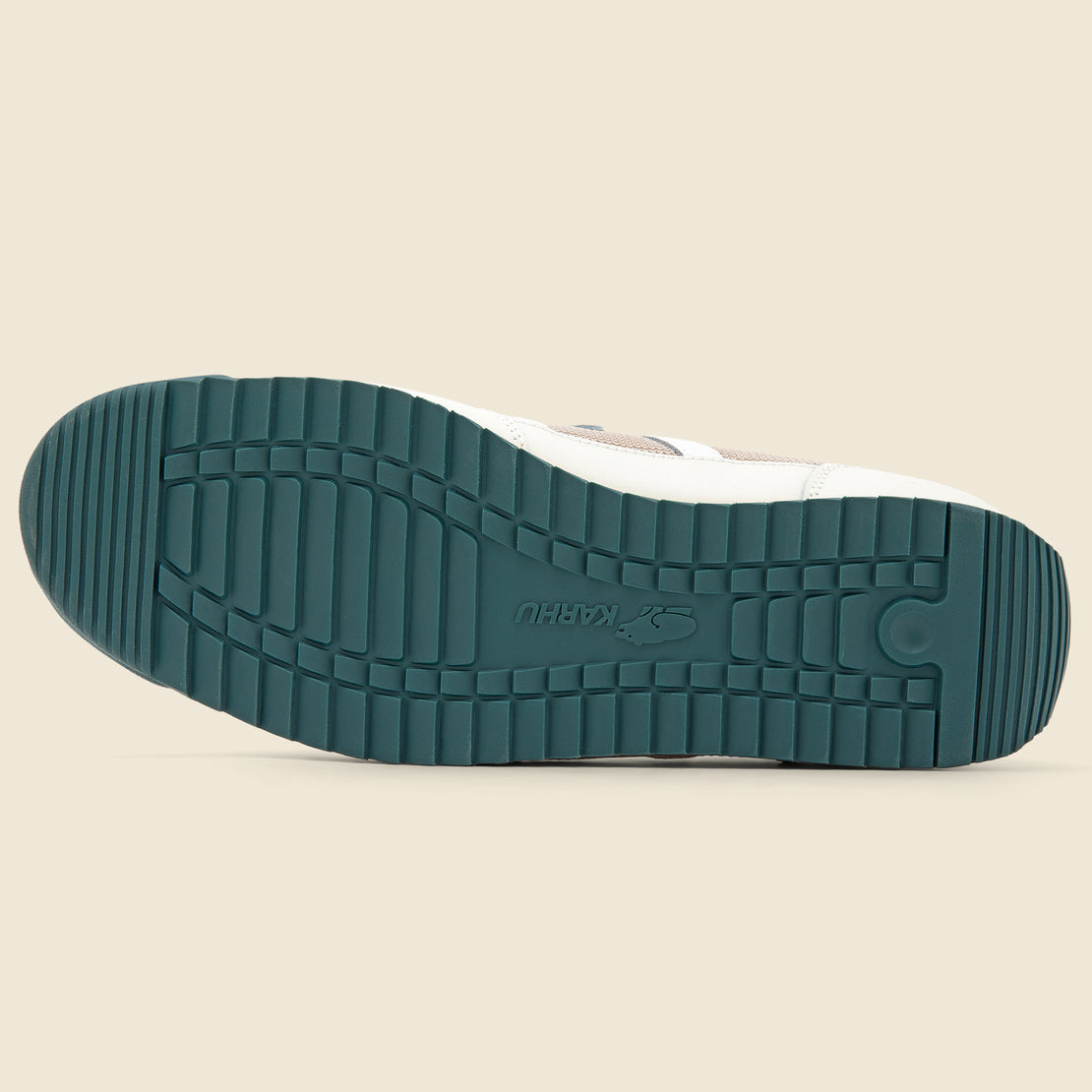 Mestari Sneaker - Lily White/Bright White - Karhu - STAG Provisions - Shoes - Athletic