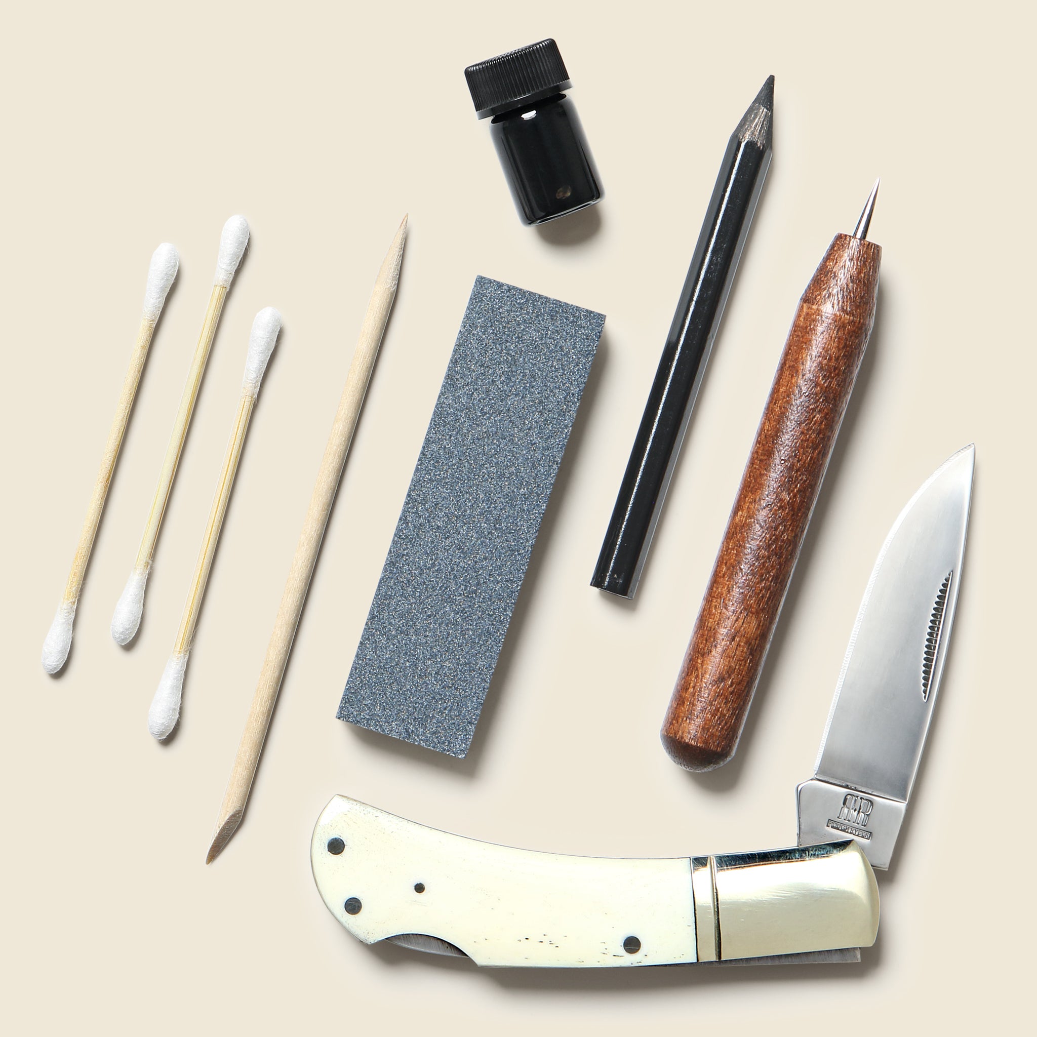 
                          Scrimshaw Lock-Back Knife Kit
                        