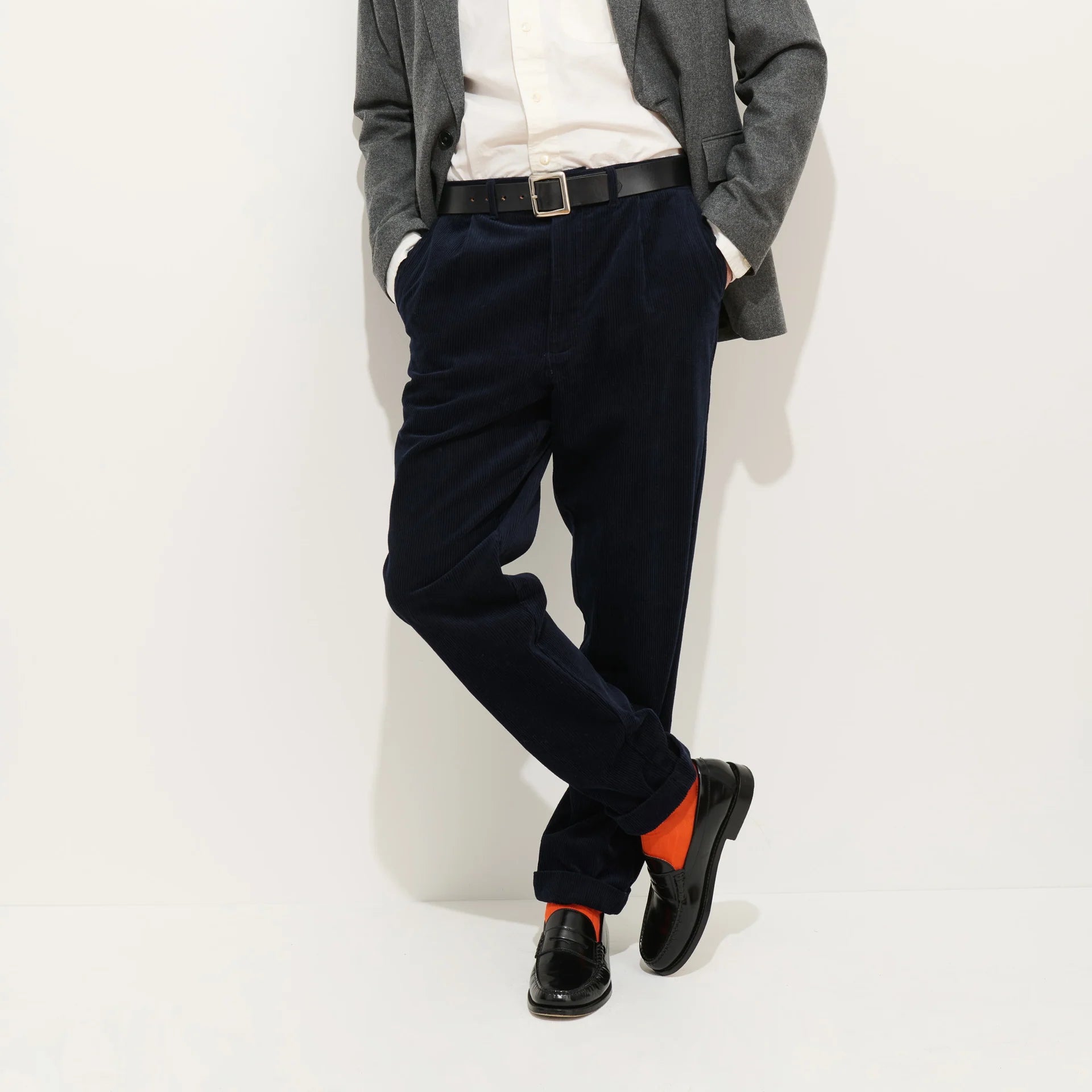 
                          Corduroy Pleated Pant - Navy
                        
