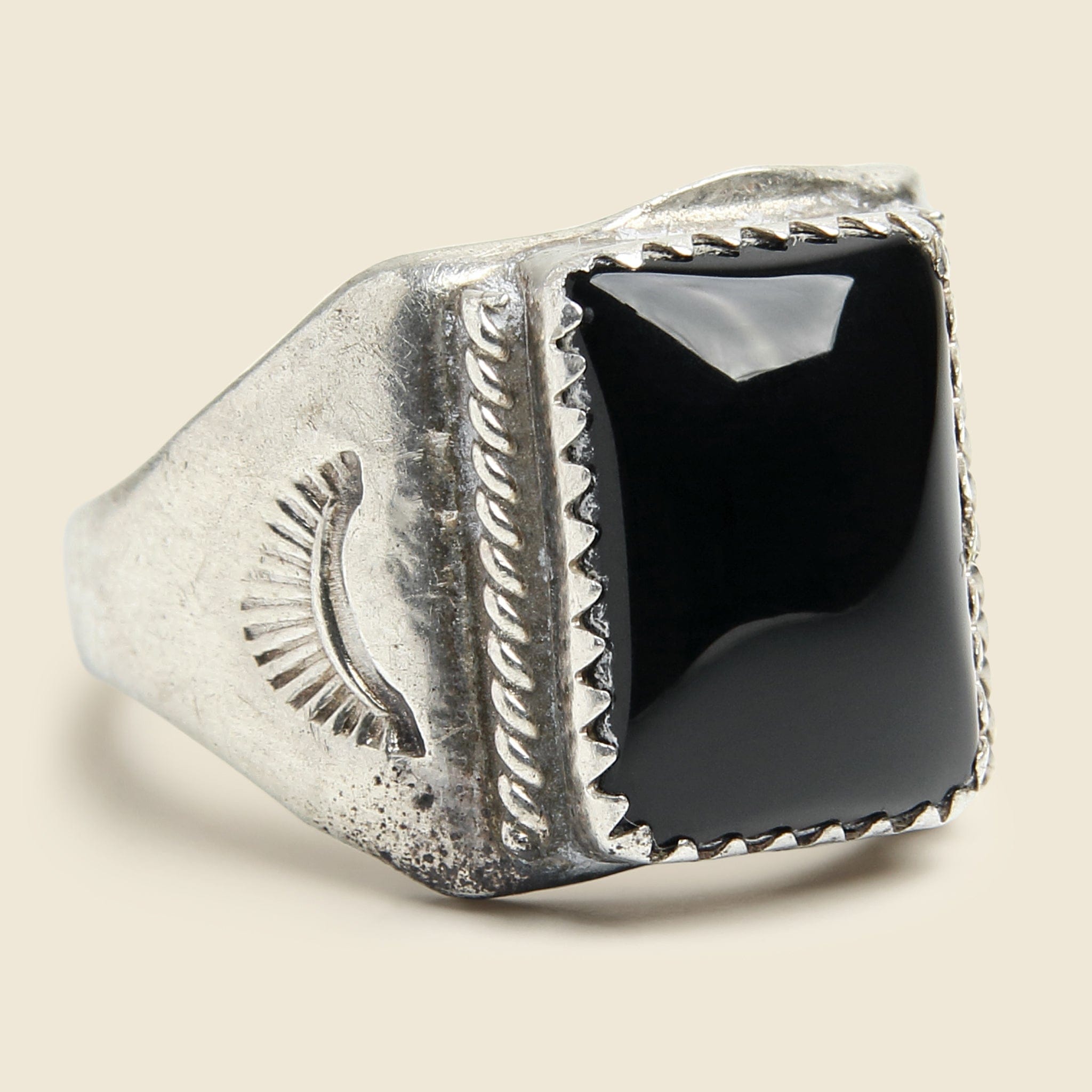 Vintage Sterling & Onyx Stamped Band Ring - Vintage - STAG Provisions - One & Done - Accessories & Jewelry