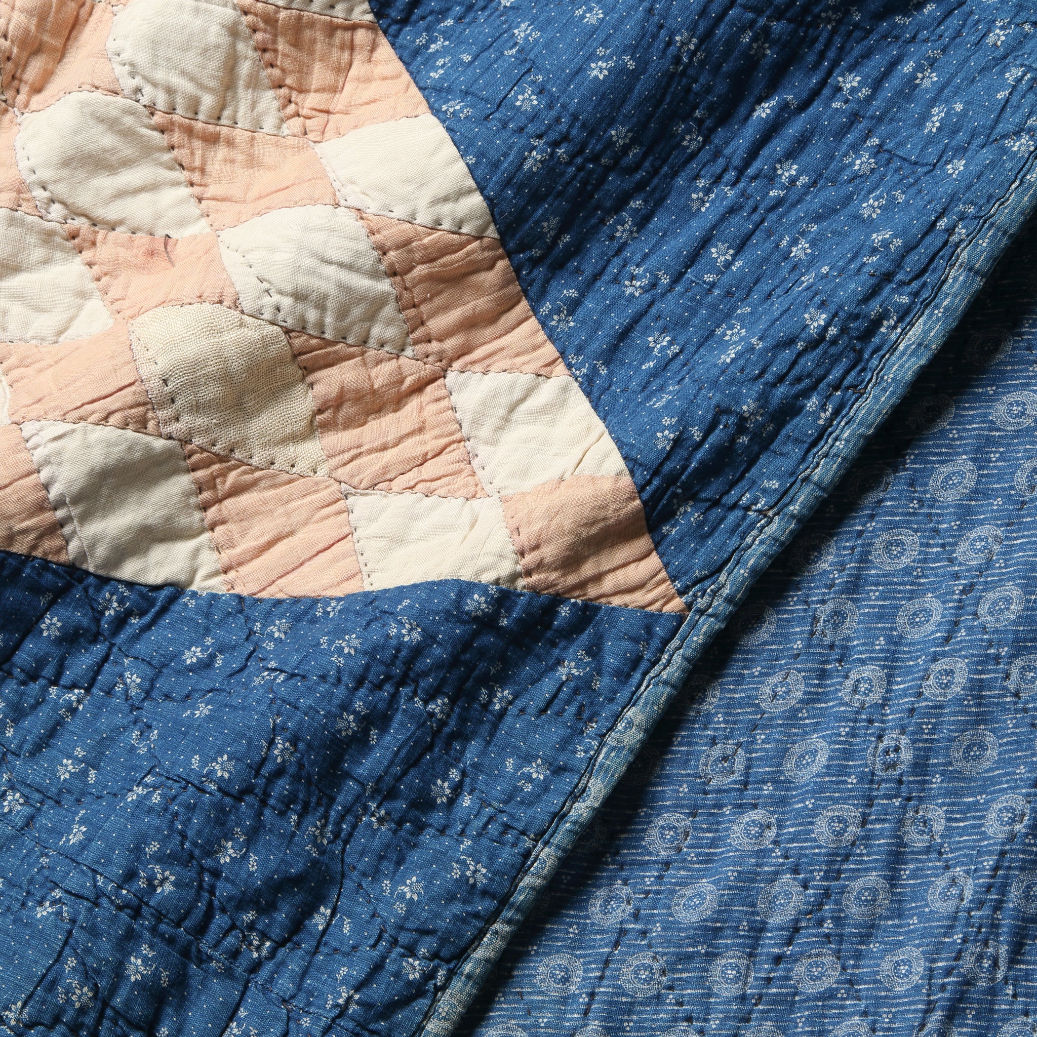 
                          Vintage 1930's Quilt #1
                        