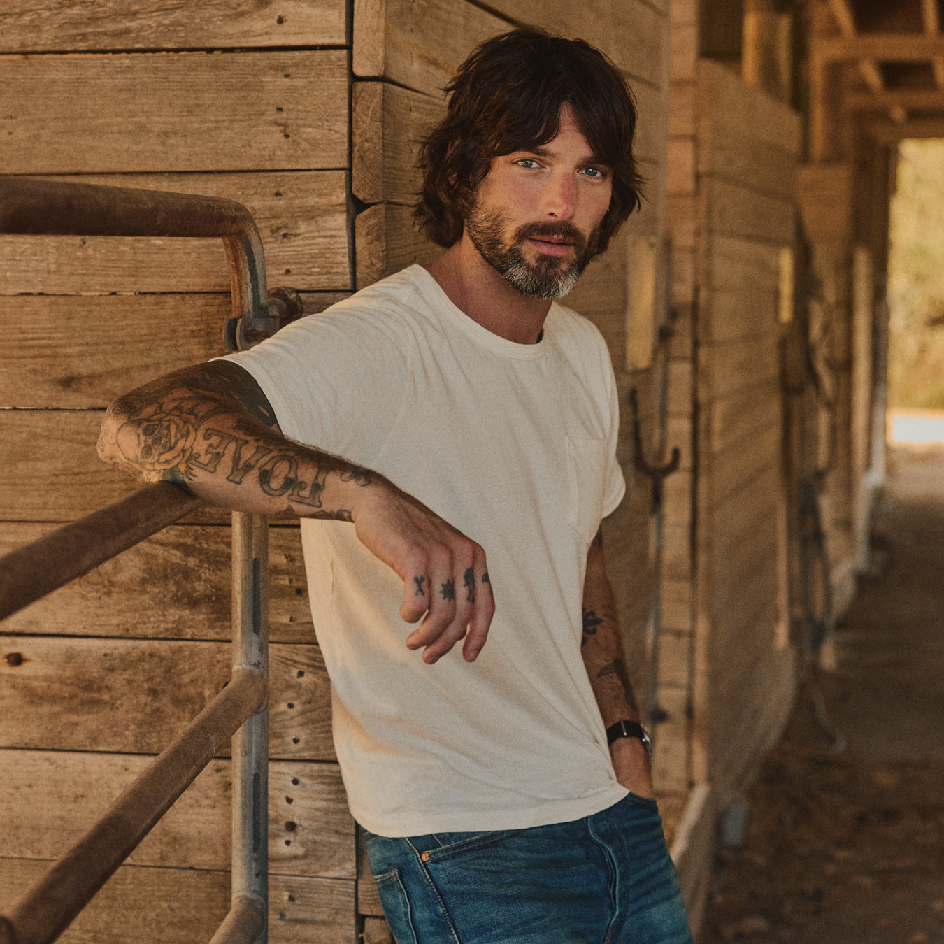 Pocket Tee - Vintage White - Imogene + Willie - STAG Provisions - Tops - S/S Tee