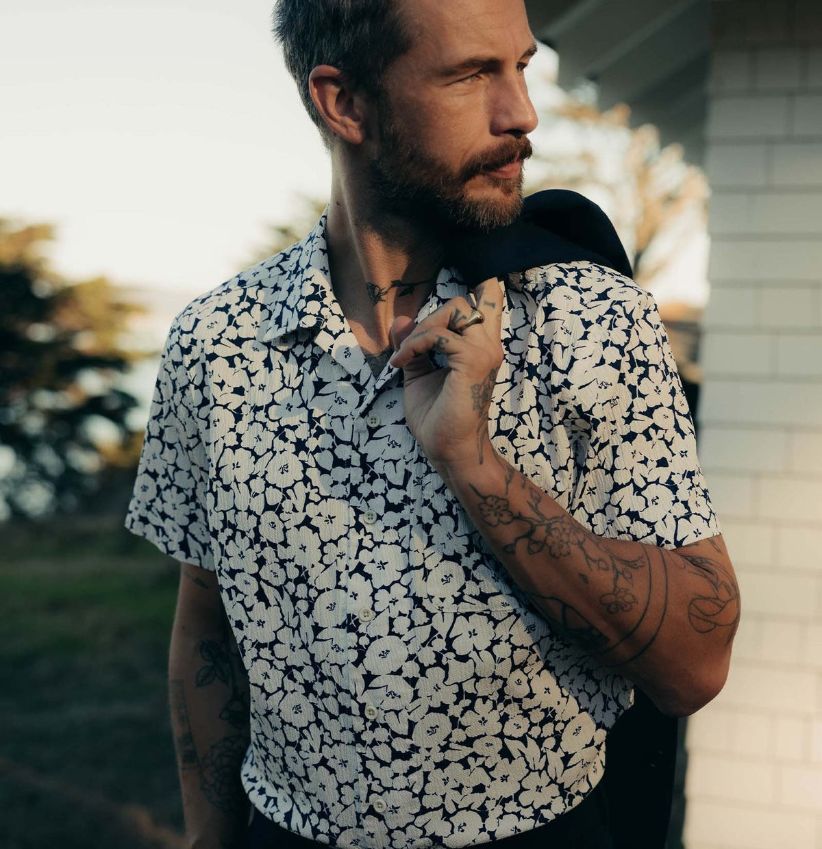 
                          Hawthorne Shirt - Shadow Floral - Taylor Stitch - STAG Provisions - Tops - S/S Woven - Floral
                        