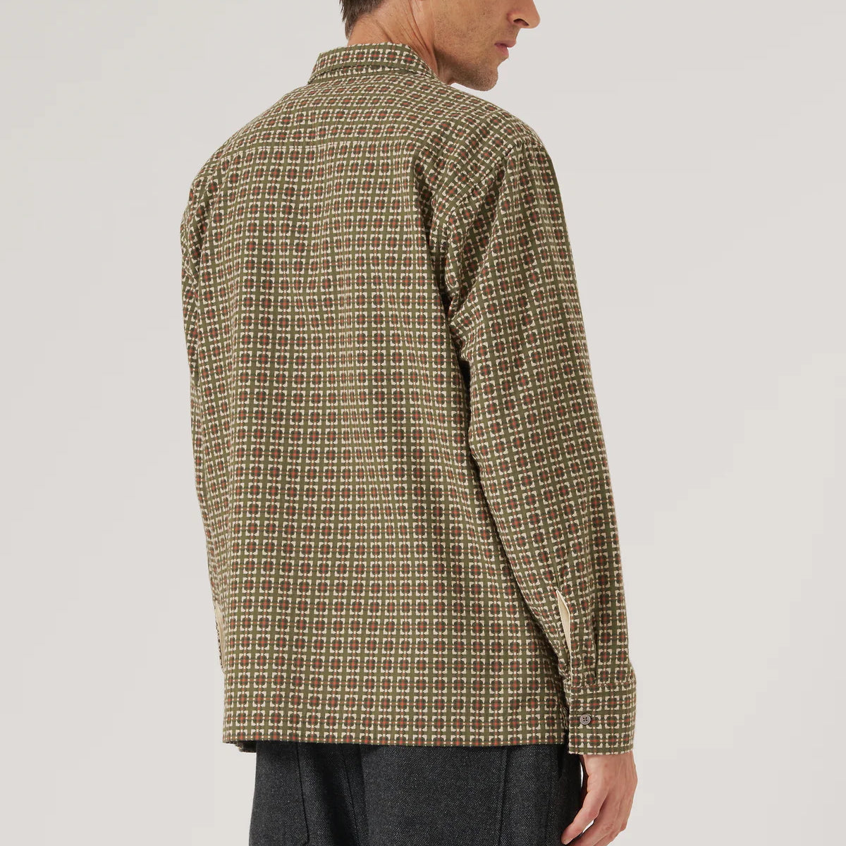 
                          Oscar Camp Shirt - Olive
                        