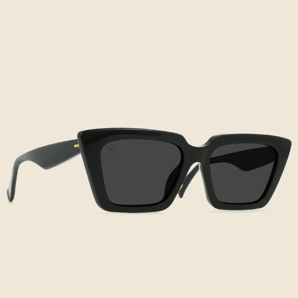 
                          Keera Sunglasses - Recycled Black - Raen - STAG Provisions - W - Accessories - Eyewear
                        