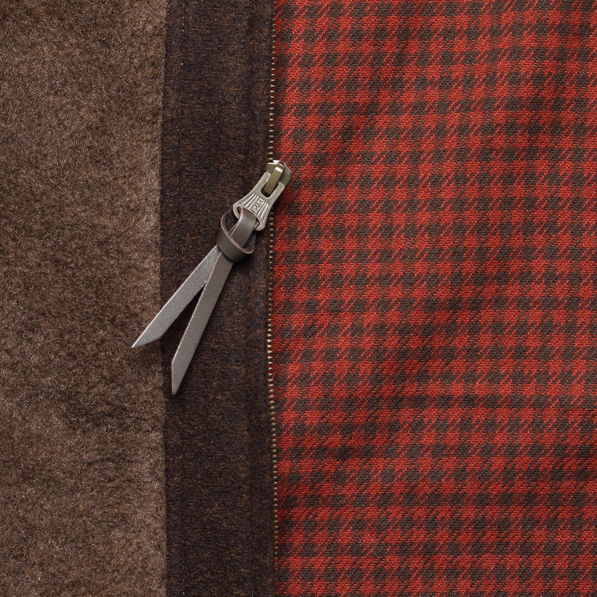 
                          Grizzly Jacket - Multi
                        