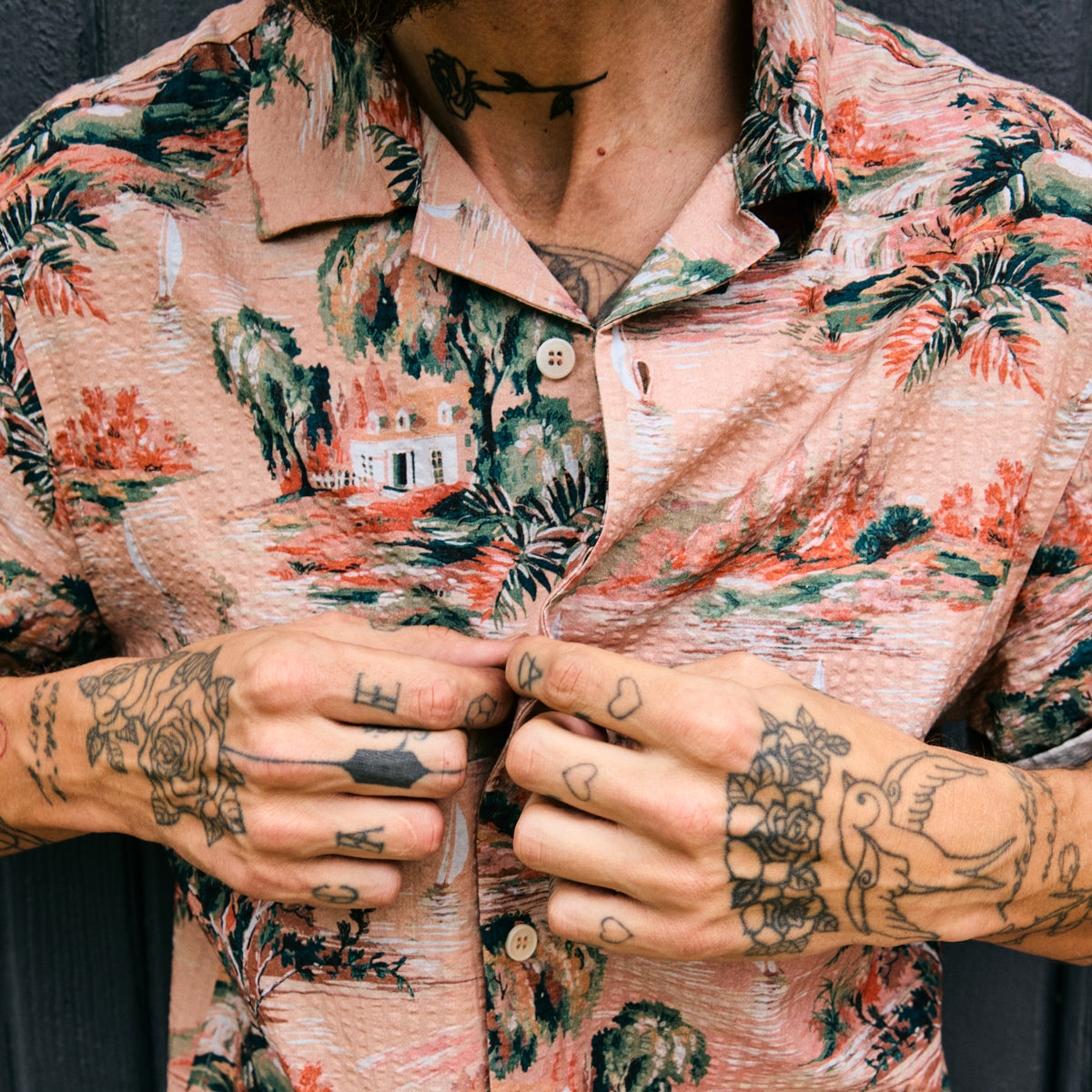 
                          Didcot Scenic Shirt - Pink - Wax London - STAG Provisions - Tops - S/S Woven - Seersucker
                        