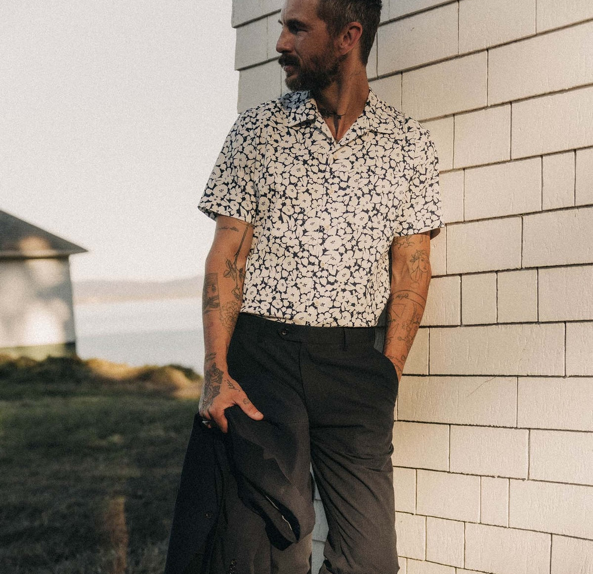 Hawthorne Shirt - Shadow Floral - Taylor Stitch - STAG Provisions - Tops - S/S Woven - Floral