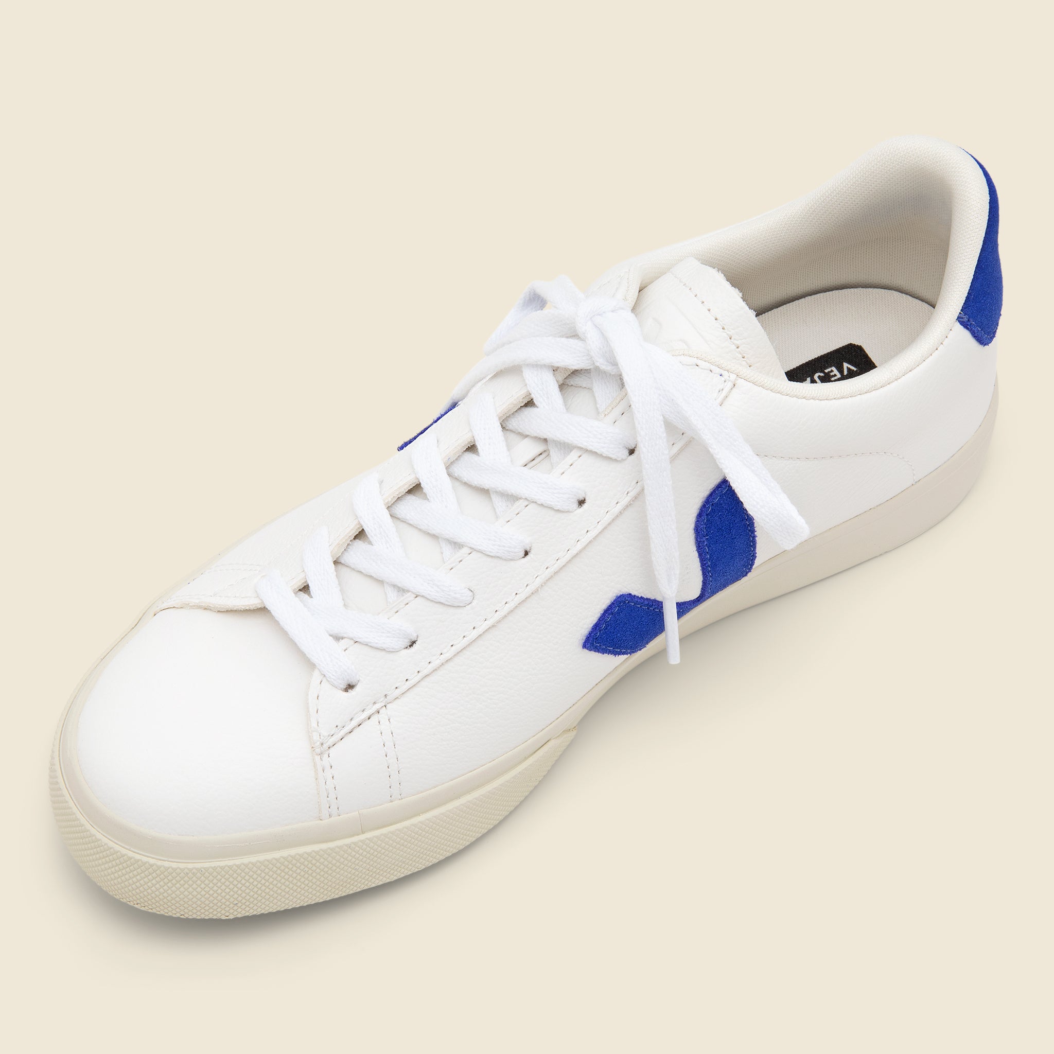 
                          Campo ChromeFree Sneaker - Extra White/Paros - Veja - STAG Provisions - Shoes - Athletic
                        