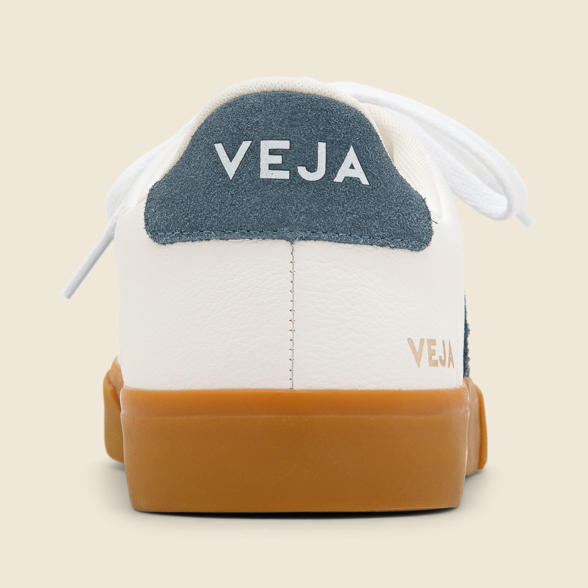 
                          Campo ChromeFree Sneaker - Extra White/California Natural - Veja - STAG Provisions - Shoes - Athletic
                        