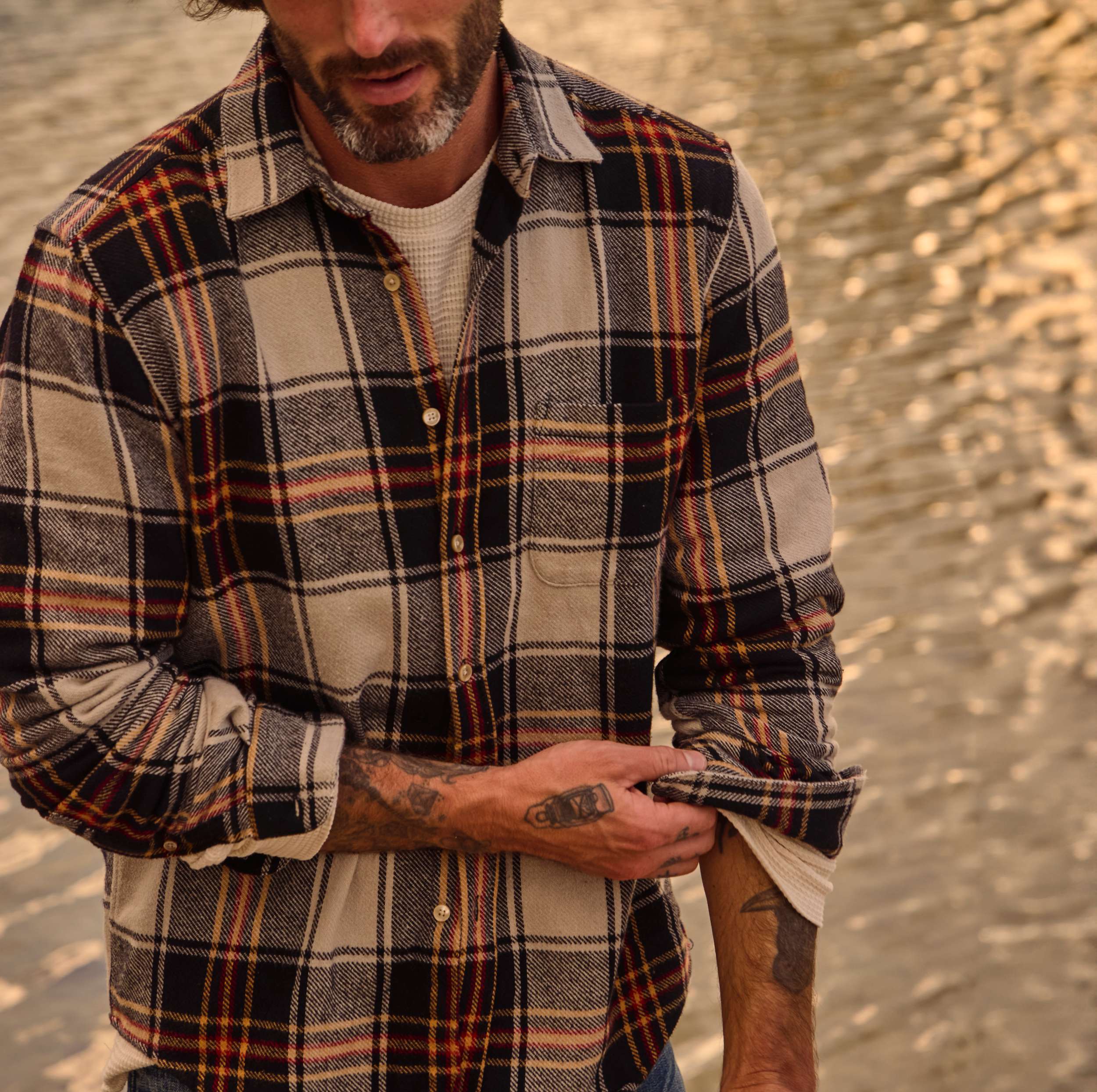 
                          Arc Shirt - Off White
                        