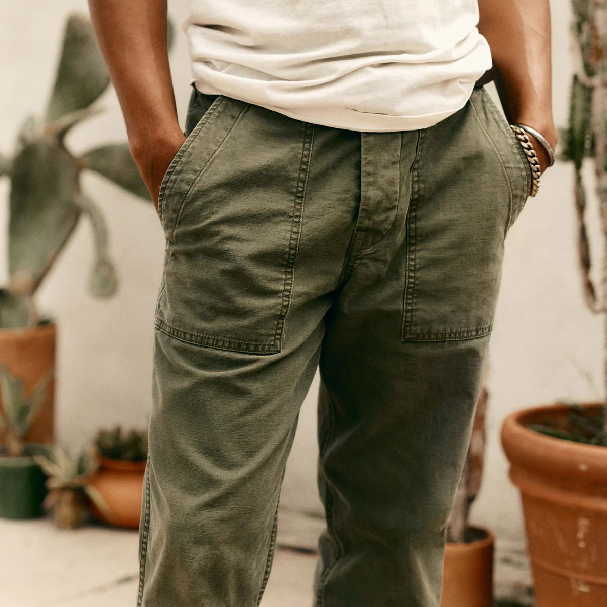 
                          Oliver Military Trouser - Fatigue Green
                        