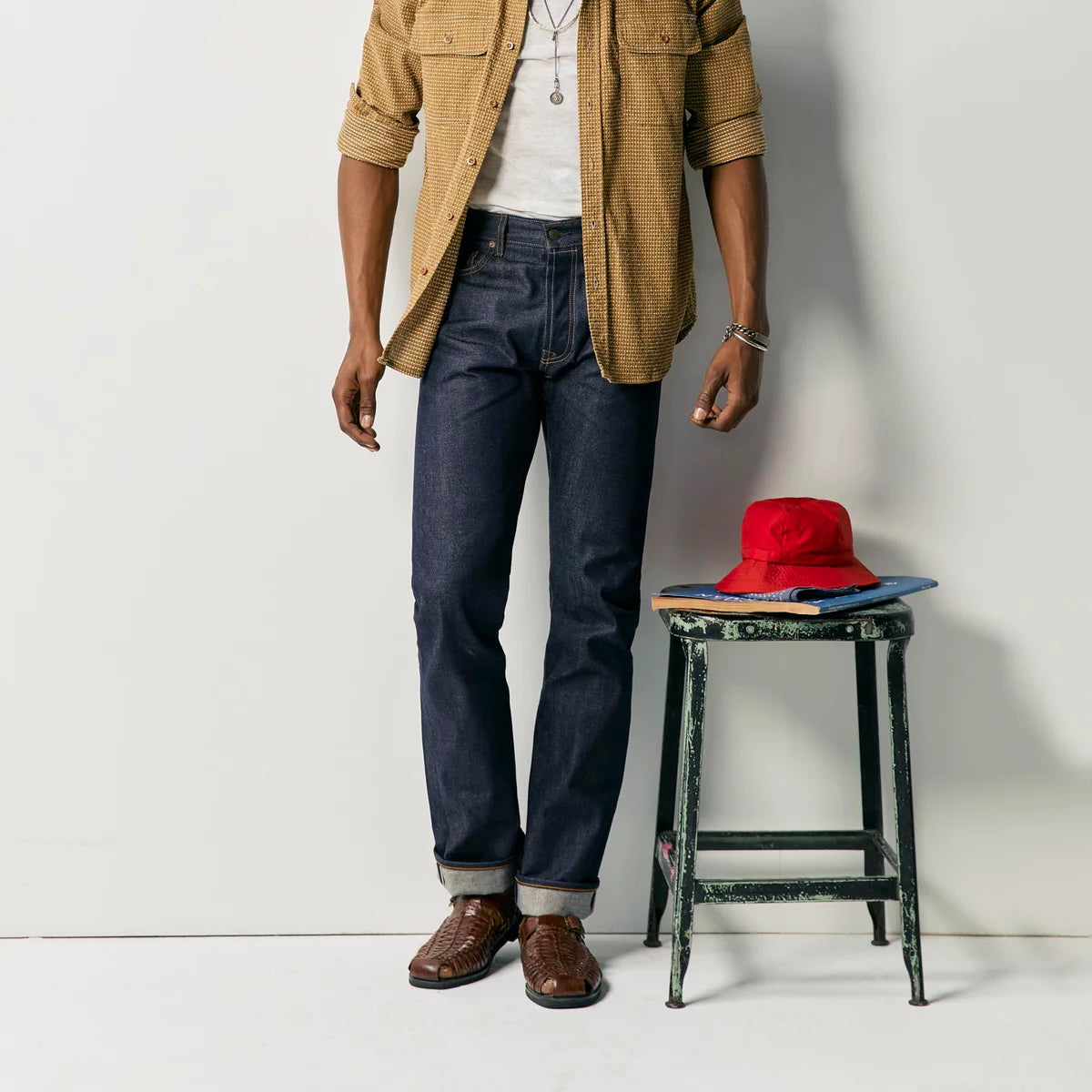 
                          Willie Straight Jean - Indigo Rigid
                        