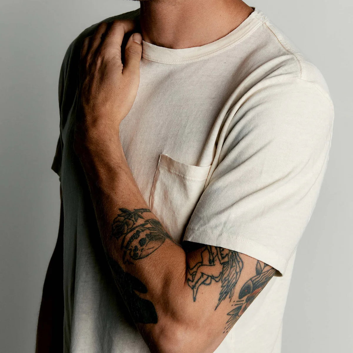 
                          Pocket Tee - Vintage White
                        