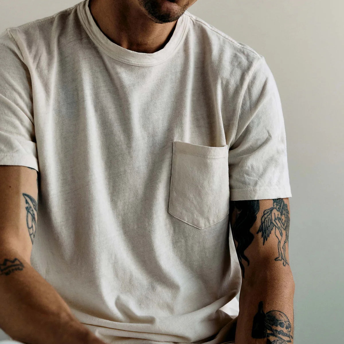 
                          Pocket Tee - Vintage White
                        