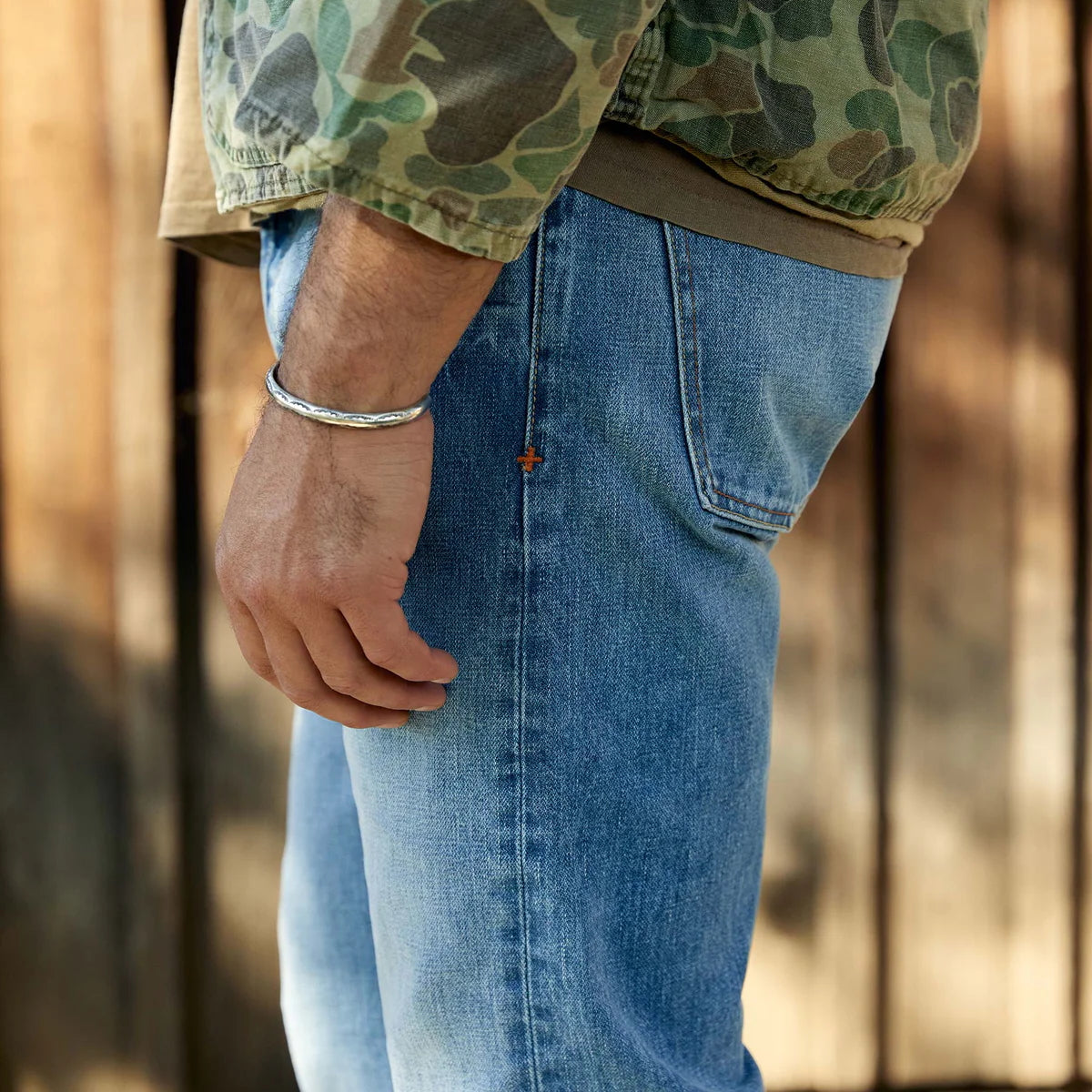 
                          Willie Straight Jean - Ashwood Wash
                        