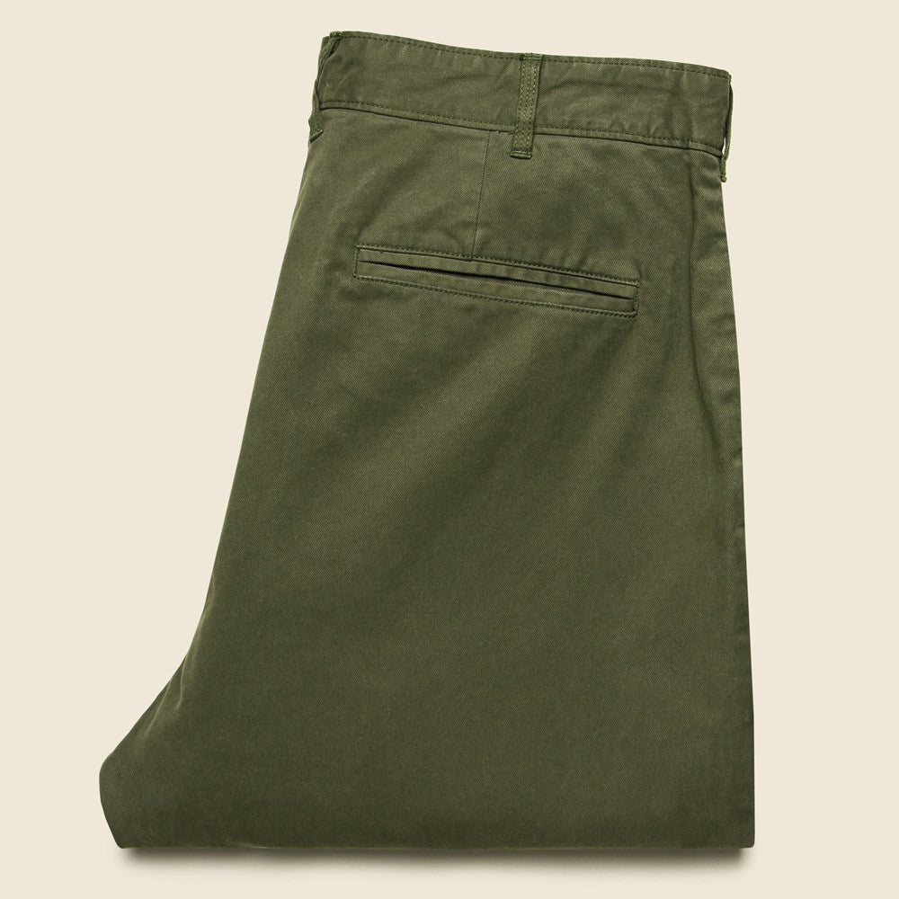 Standard Pleated Chino - Military Olive - Alex Mill - STAG Provisions - Pants - Twill