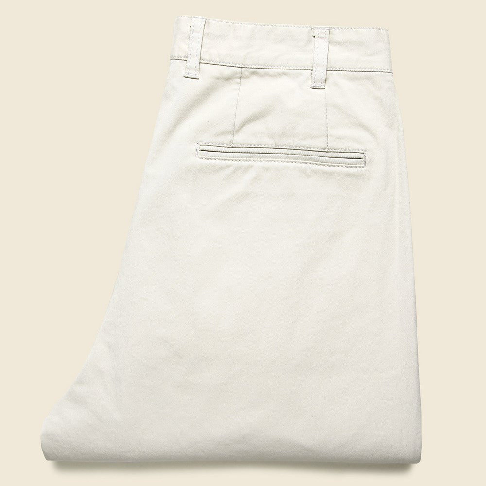 2 Pleats Twill Pant - Cement - BEAMS+ - STAG Provisions - Pants - Twill