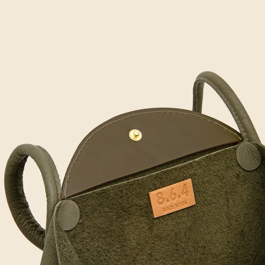 Circle Snap Tote - Olive - 8.6.4 Design - STAG Provisions - W - Accessories - Bag