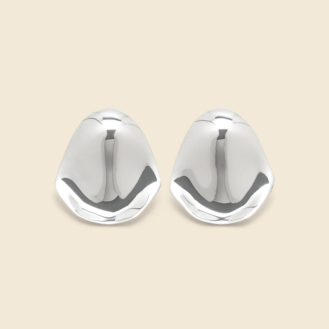 8.6.4 Design Smooth Oval Large Stud Earrings - Sterling Silver