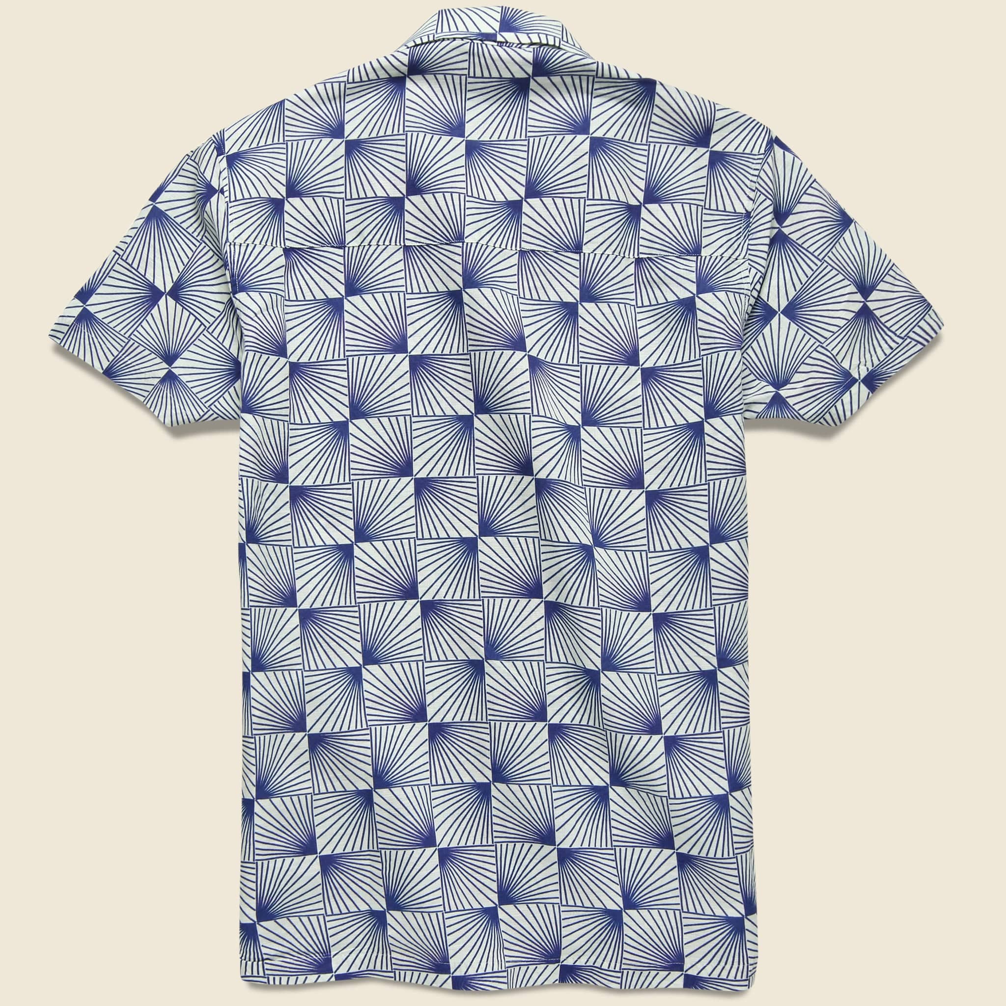 
                          Selleck Shirt - Monaco Blue Sun Rays - Far Afield - STAG Provisions - Tops - S/S Woven - Other Pattern
                        