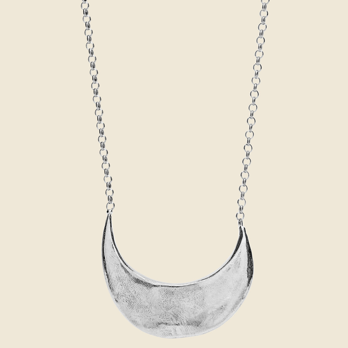 Amanda Hunt Muse Crescent Necklace - Silver