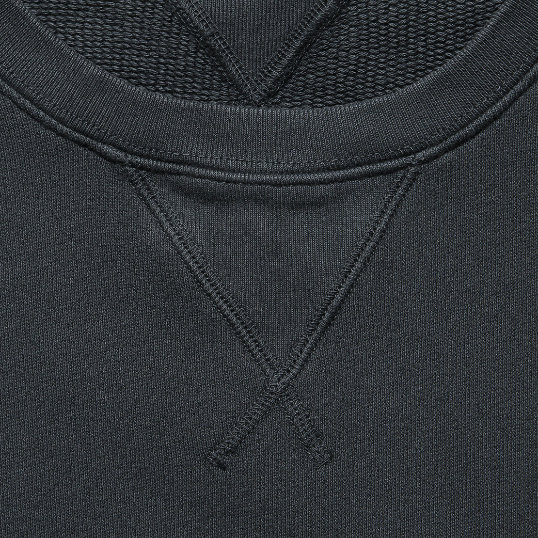 French Terry Crew Sweatshirt - Washed Black - Alex Mill - STAG Provisions - Tops - Fleece / Sweatshirt