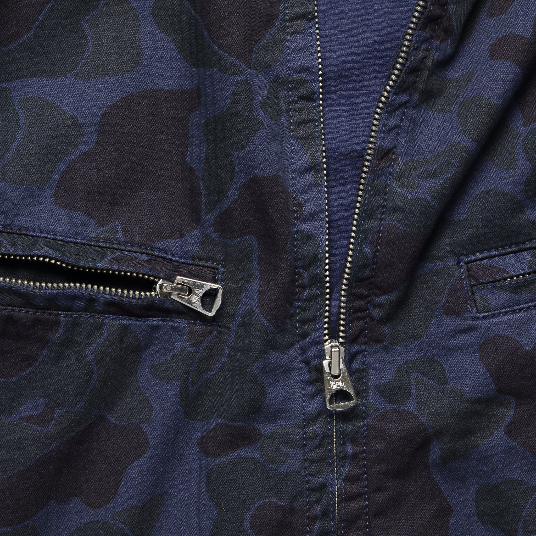 
                          Herringbone Camo Zip Jacket - Navy - Alex Mill - STAG Provisions - Outerwear - Coat / Jacket
                        