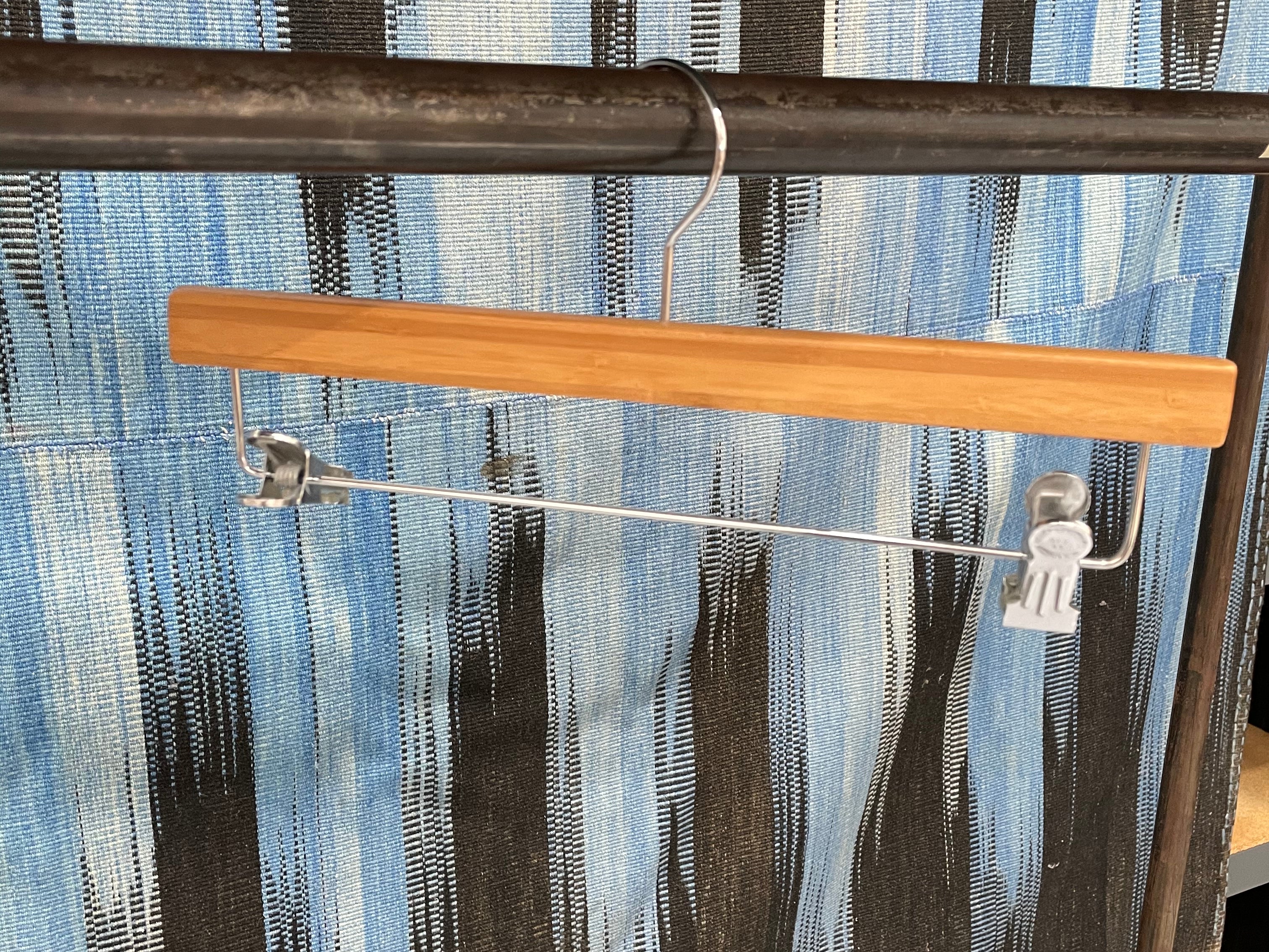 H3 - Brown Bottom Hanger - Warehouse Sale - STAG Provisions - Warehouse Sale