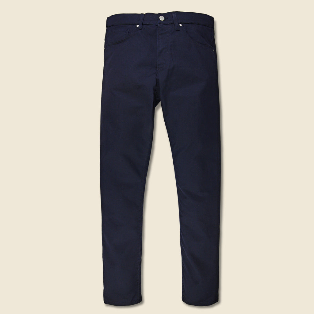 Carhartt_004b_54a8defb-dfb0-