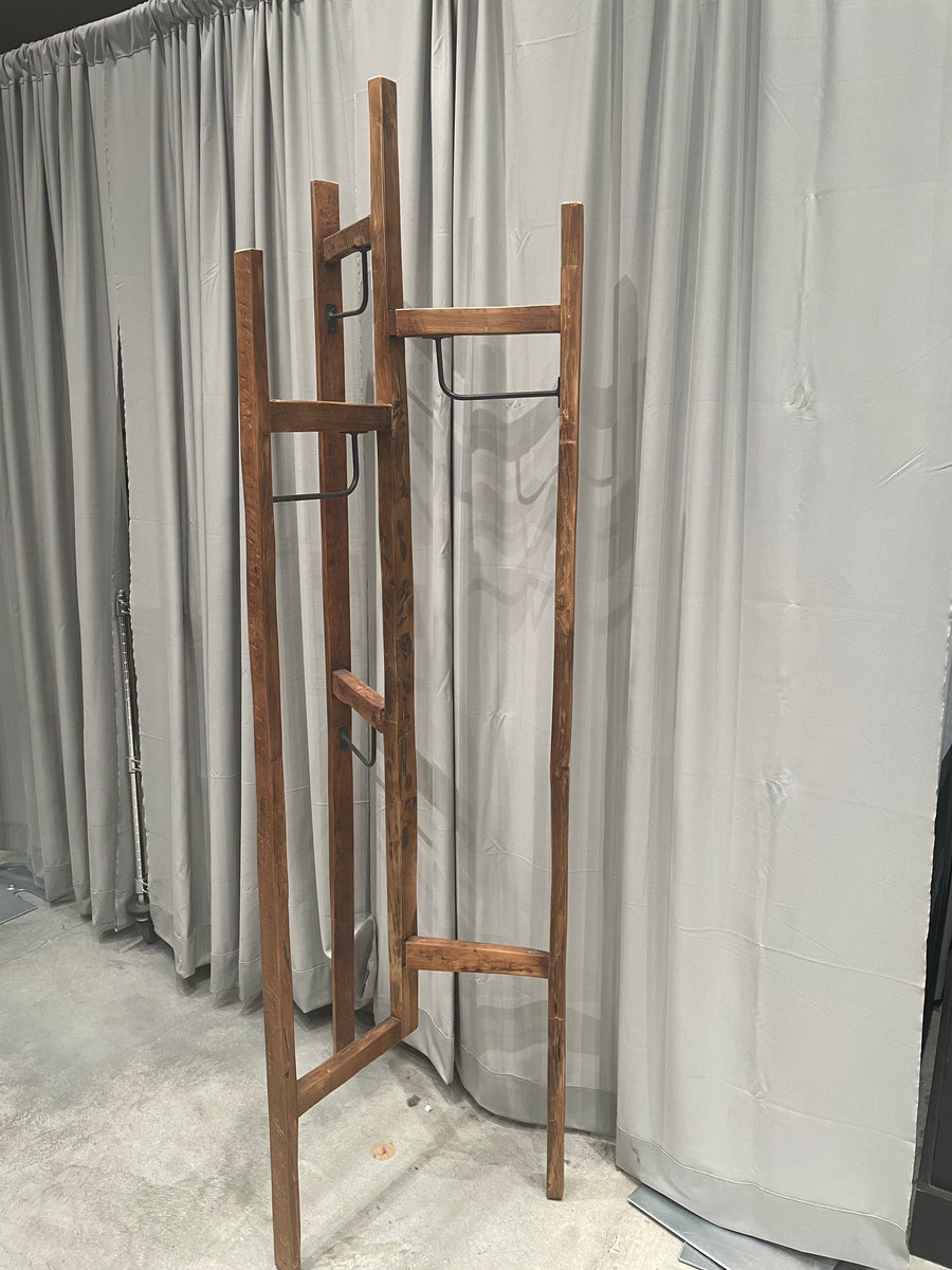 DNS 9 - Wooden Tri-Fold Hang Rail – STAG Provisions