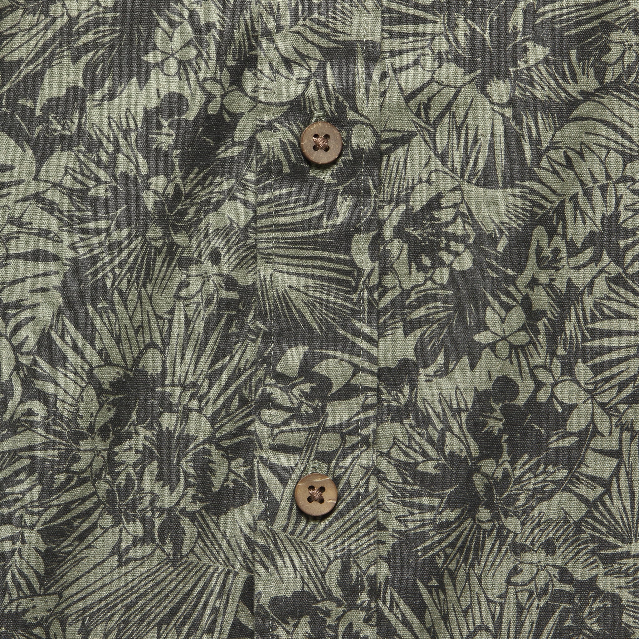 
                          Breeze Shirt - Tropical Shadow Print - Faherty - STAG Provisions - Tops - S/S Woven - Other Pattern
                        