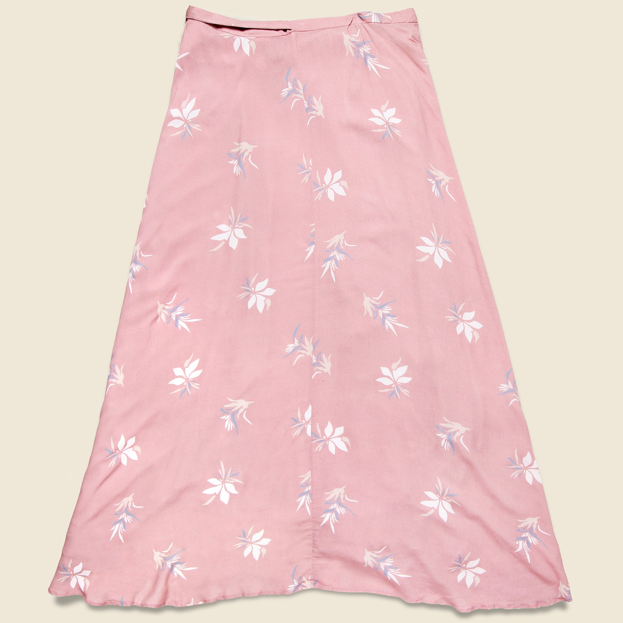 
                          Allegra Wrap Skirt - Lotus Blossom - Faherty - STAG Provisions - W - Onepiece - Skirt
                        