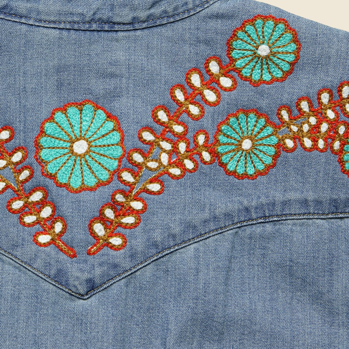 
                          Levi&#39;s Barstow Western - Teal/Orange/White Flowers - Fort Lonesome - STAG Provisions - Tops - L/S Woven - Other Pattern
                        