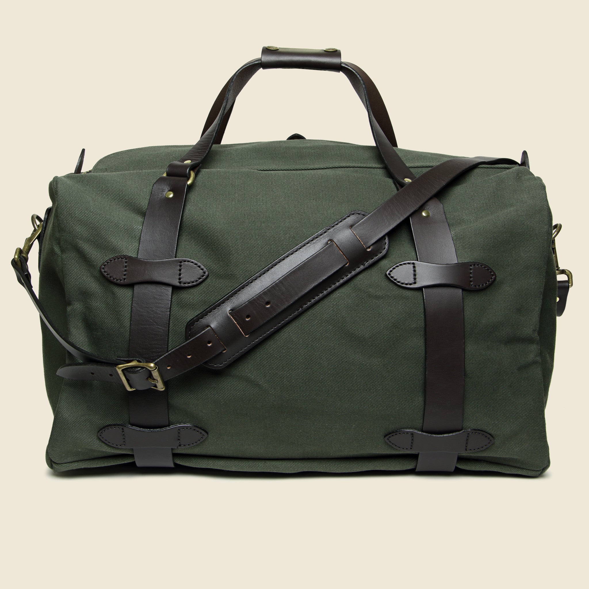 
                          Medium Carry-On Duffle Bag - Otter Green - Filson - STAG Provisions - Accessories - Bags / Luggage
                        