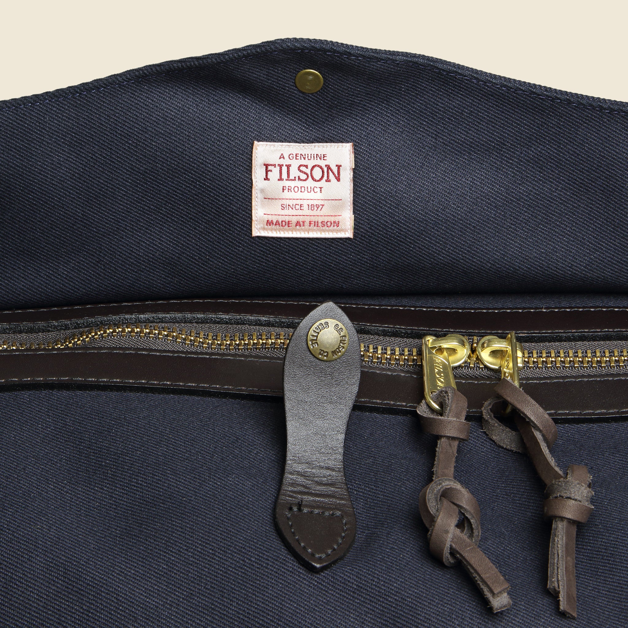 
                          Medium Carry-On Duffle Bag - Navy - Filson - STAG Provisions - Accessories - Bags / Luggage
                        