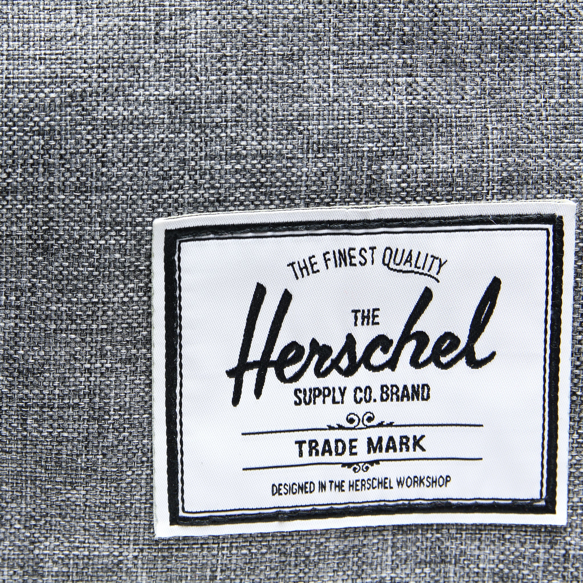 Novel Duffle - Raven - Herschel Supply Co - STAG Provisions - Accessories - Bags / Luggage